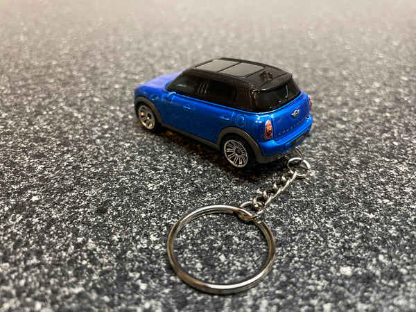 Mini Cooper Countryman keychain Hot Wheels Matchbox