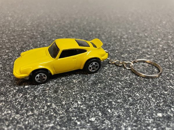 Porsche 911 Carerra Keychain Hot Wheels Matchbox