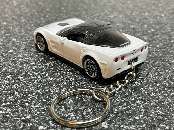 2008 Corvette ZR1 C6 White Keychain Diecast Car Hot Wheels Matchbox