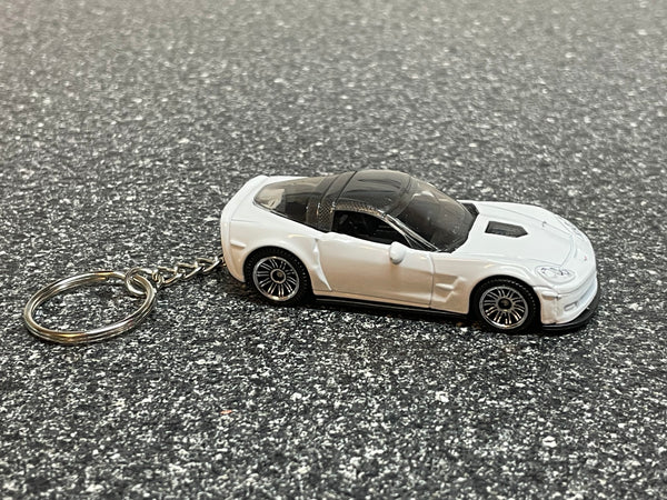 2008 Corvette ZR1 C6 White Keychain Diecast Car Hot Wheels Matchbox