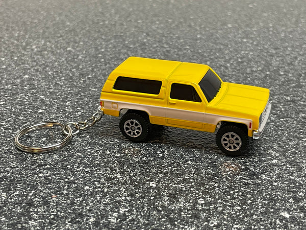 1979 Chevy K5 Blazer 4x4 Keychain Diecast Car Hot Wheels Matchbox