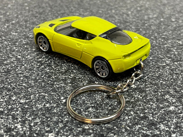 Lotus Evora Keychain Yellow Hot Wheels Matchbox