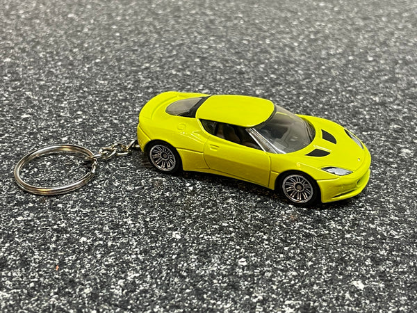 Lotus Evora Keychain Yellow Hot Wheels Matchbox