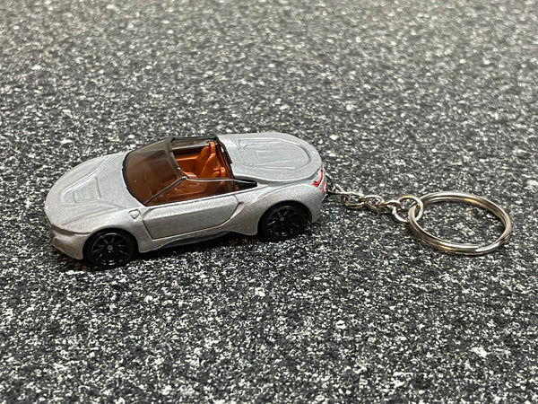 BMW i8 Roadster Convertible Keychain Silver Hot Wheels Matchbox