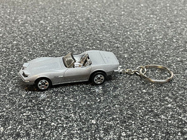 1972 Corvette Stingray Convertible Keychain Diecast Car Hot Wheels Matchbox