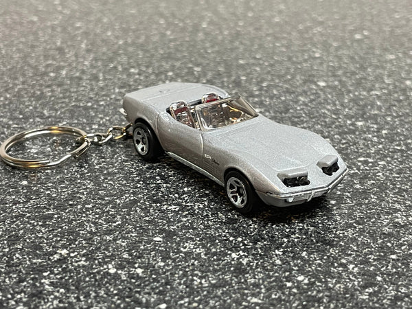 1972 Corvette Stingray Convertible Keychain Diecast Car Hot Wheels Matchbox