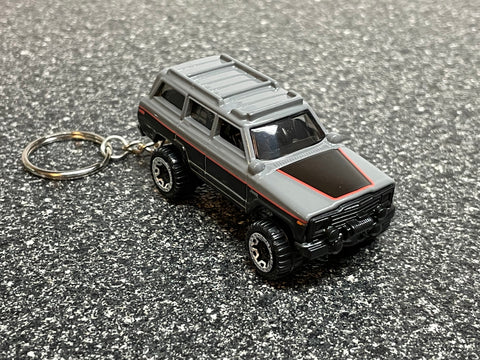 Jeep Wagoneer 4x4 Off Road Keychain Diecast Car Matchbox Hot Wheels