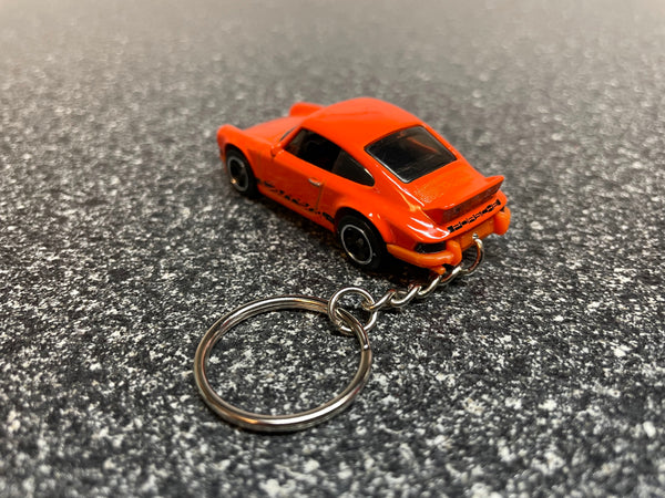 Porsche 911 Carrera  RS 2.7 Orange Keychain Hot wheels