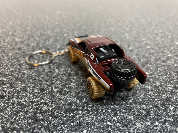 Toyota Hilux Prerunner Tacoma Truck Keychain  4x4 Offroad Diecast Car Matchbox Hot Wheels