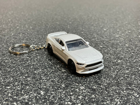 2019 Mustang GT S550 White Keychain Diecast Car Hot Wheels